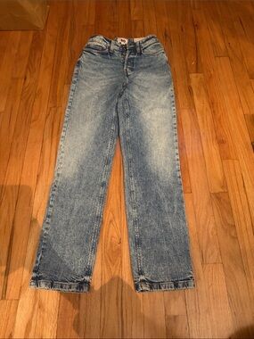 SO Light Wash High Waisted Slim Straight  Jeans